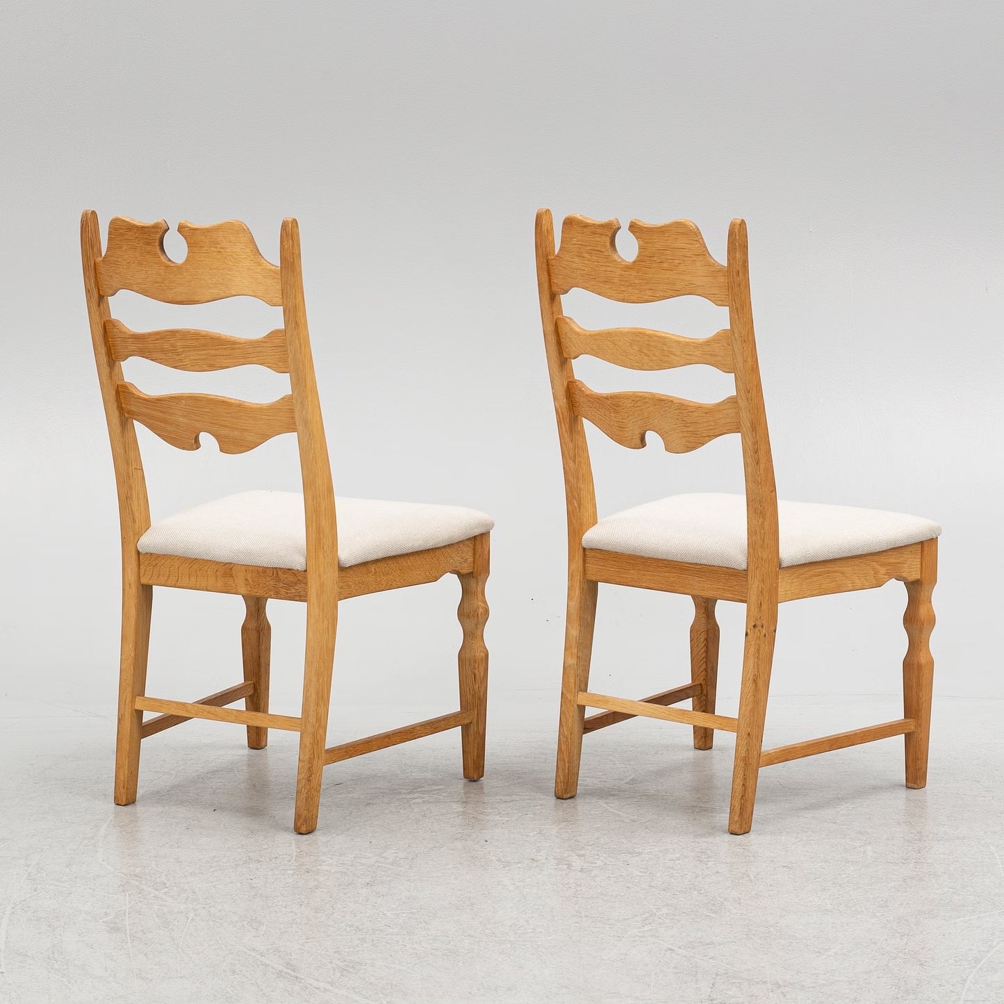 Henning Kjarnulf "Razorblade" 8 Oak dining chairs Denmark 1960