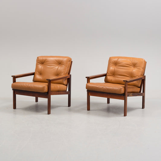 Illum Wikkelso pair of 'Capella' armchairs Denmark 1960