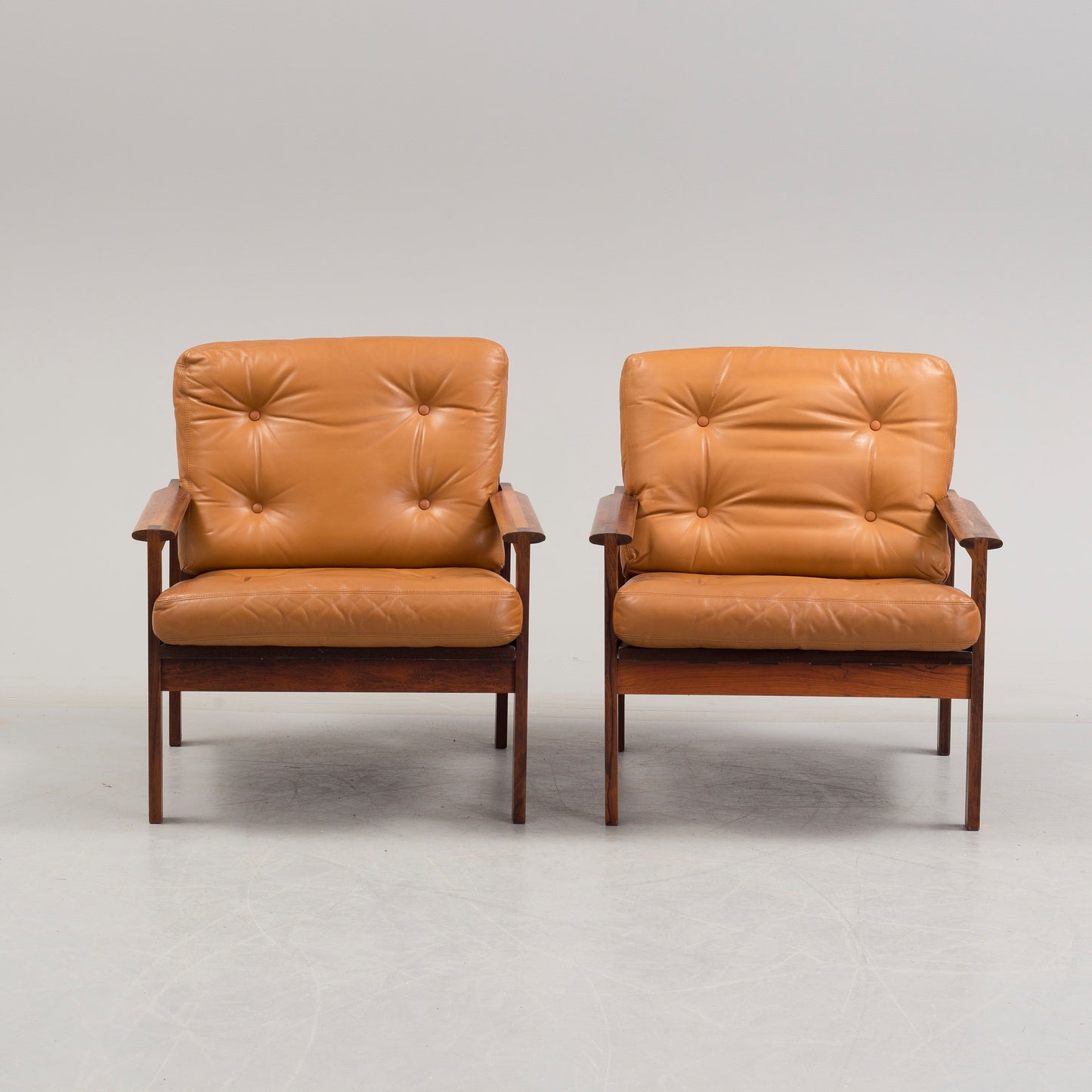 Illum Wikkelso pair of 'Capella' armchairs Denmark 1960