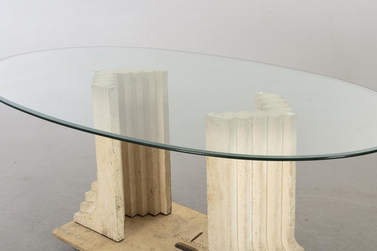 Carlo Scarpa Oval table clear glass and beige open travertine base Italy 1970