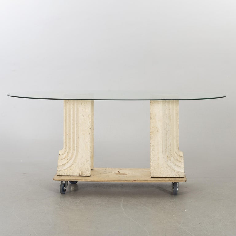 Carlo Scarpa Oval table clear glass and beige open travertine base Italy 1970