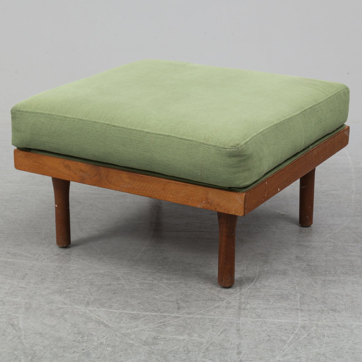 ILLUM WIKKELSØ, a sofa 'Australia Modell 50-4' for Søren Willadsen, with ottoman