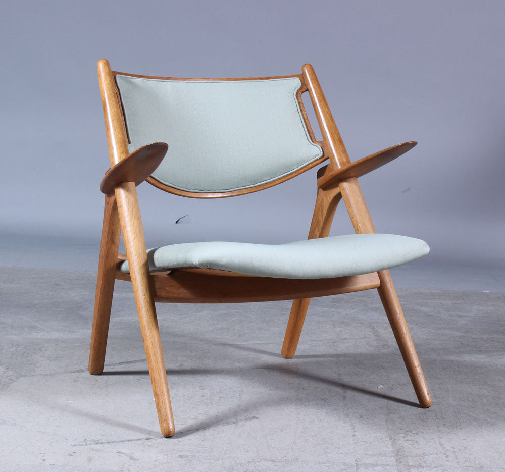 Hans J Wegner oak armchair Model Ch 28 Sawbuck for Carl Hansen Denmark 1960s