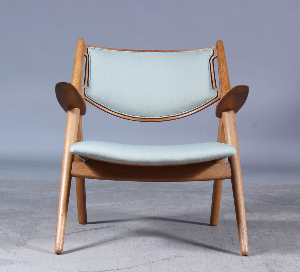 Hans J Wegner oak armchair Model Ch 28 Sawbuck for Carl Hansen Denmark 1960s