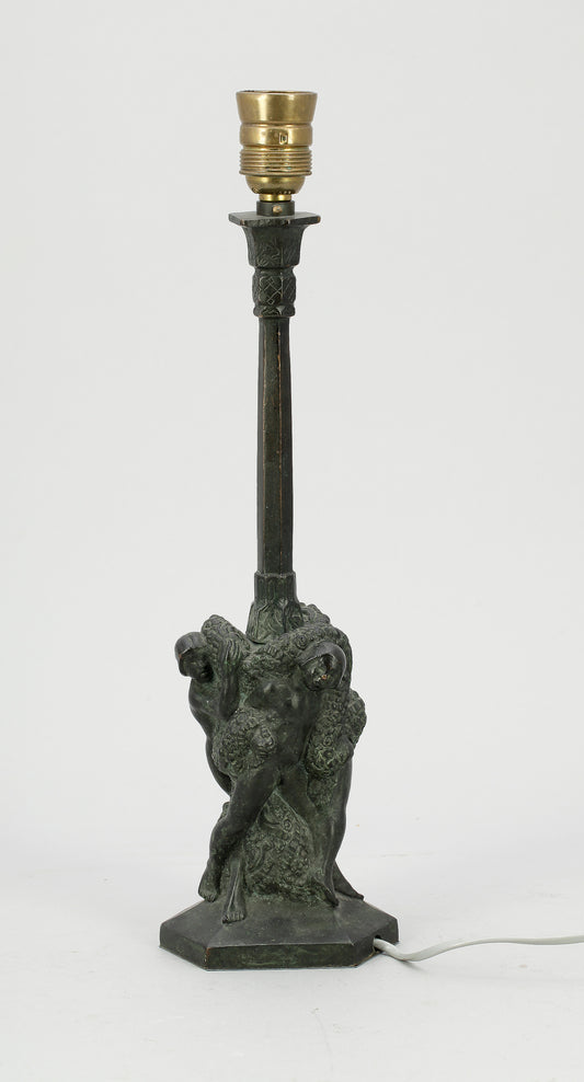 Unique Bronze table lamp by Ragnar Gellerstedt signed on base circa 1930 Sweden