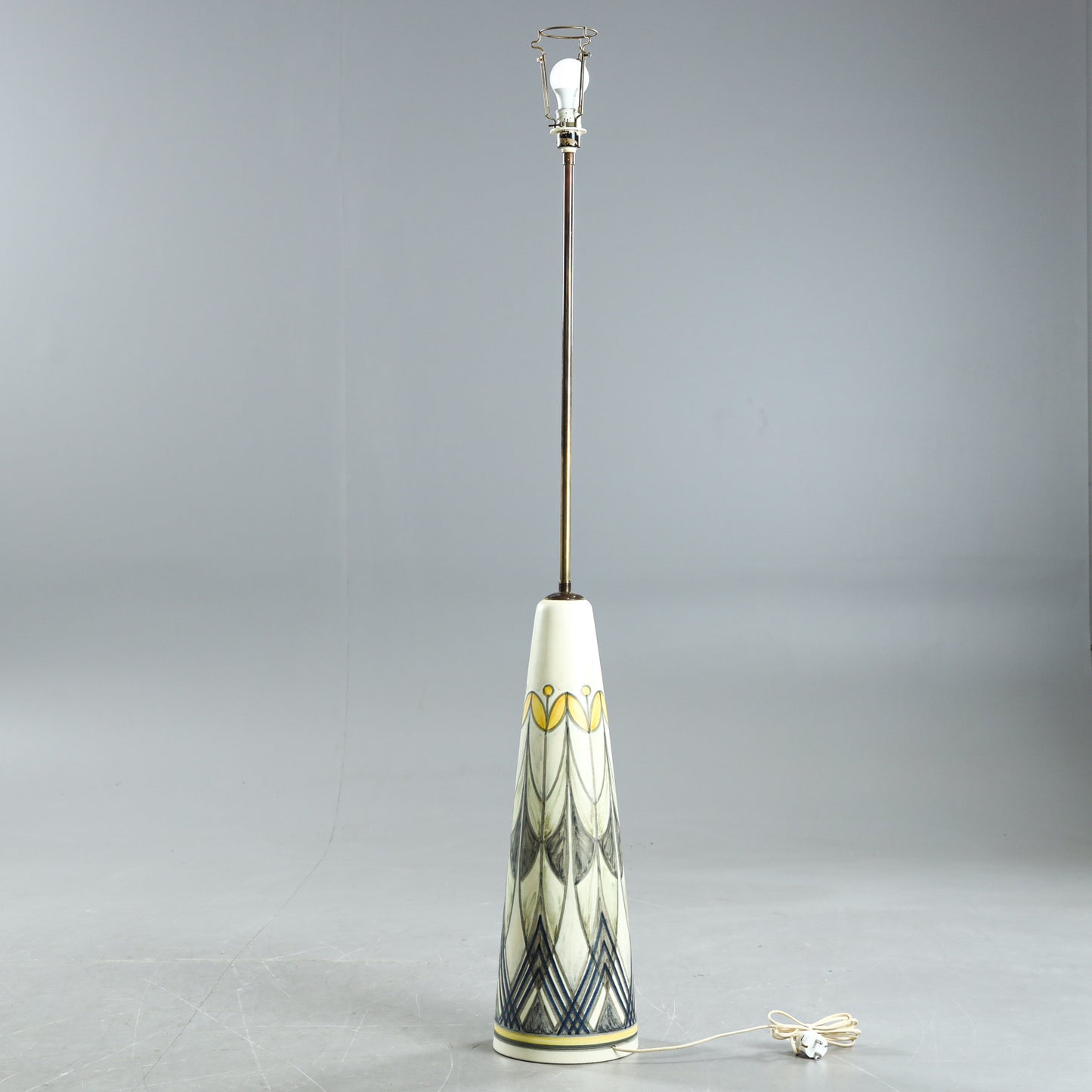 Rigmor Nielsen Floor lamp Hand painted ceramic and brass for Soholm Sweden 1960