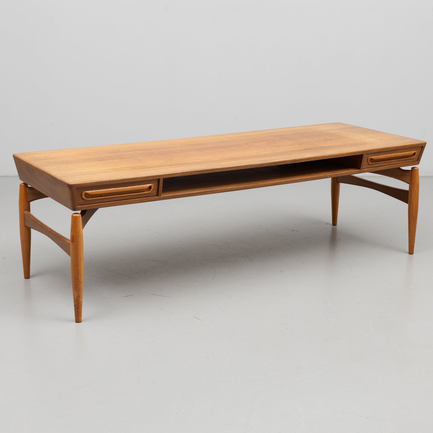 Johannes Andersen teak coffee table, for AB Trensums Sweden 1960